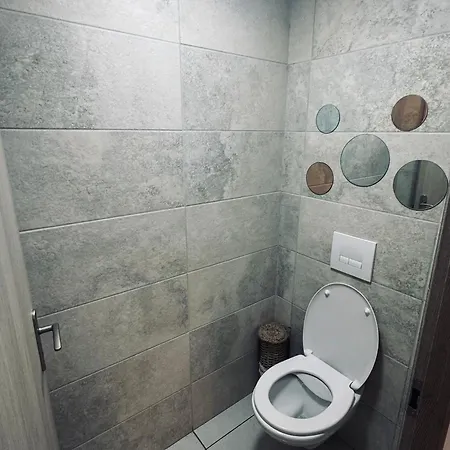 Bas De Apartament